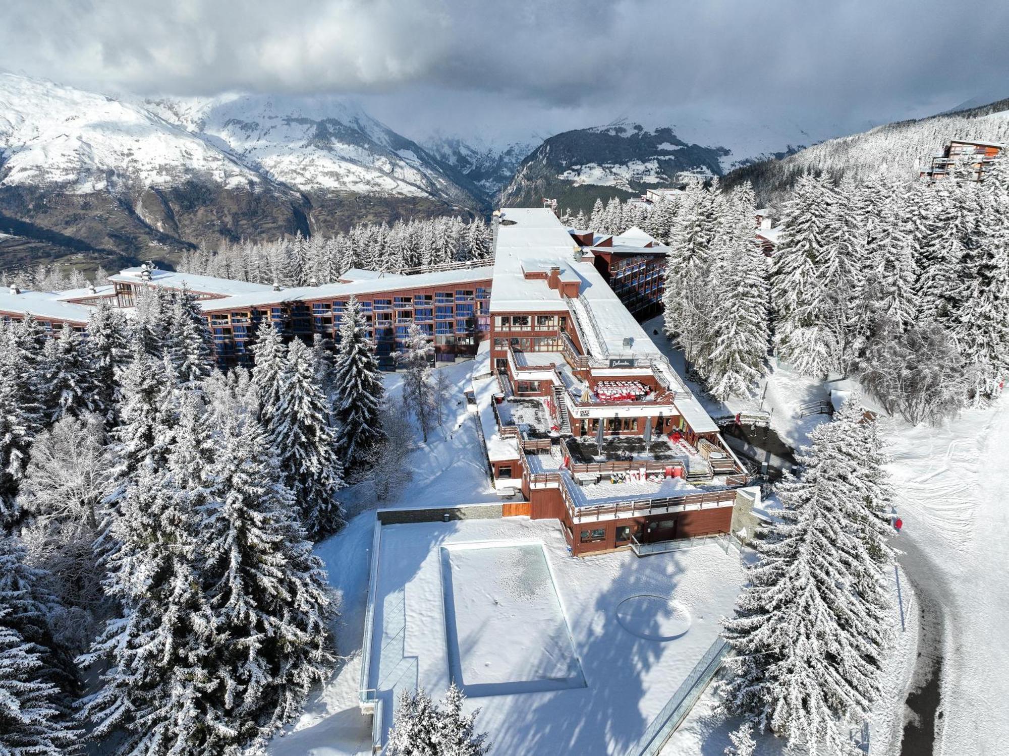Belambra Clubs Arc 1800 - Hotel Du Golf Les Arcs  Екстериор снимка